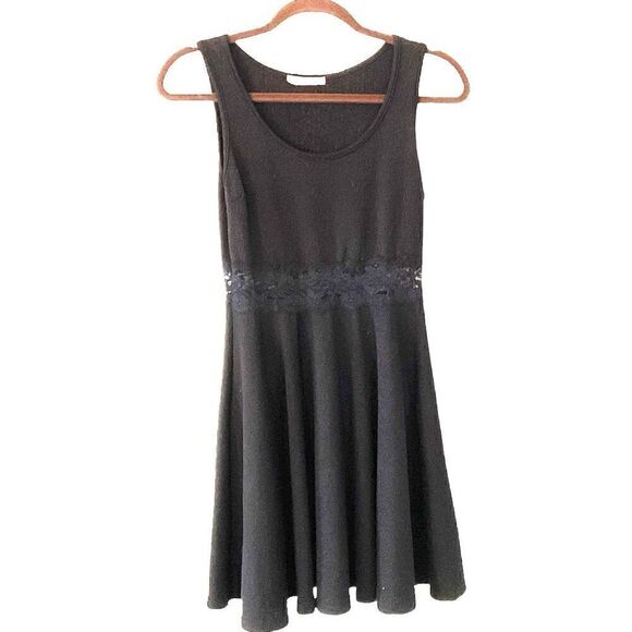 Wild Daisy Black Fit and Flair Dress with Mesh Waist S - Picture 1 of 5